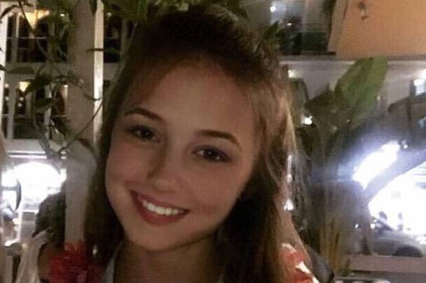16-летняя Катя Старшова удивила снимком с округлившимся животом