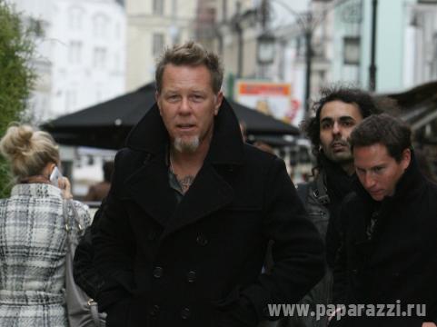 Лидер Metallica не смог наказать мошенников