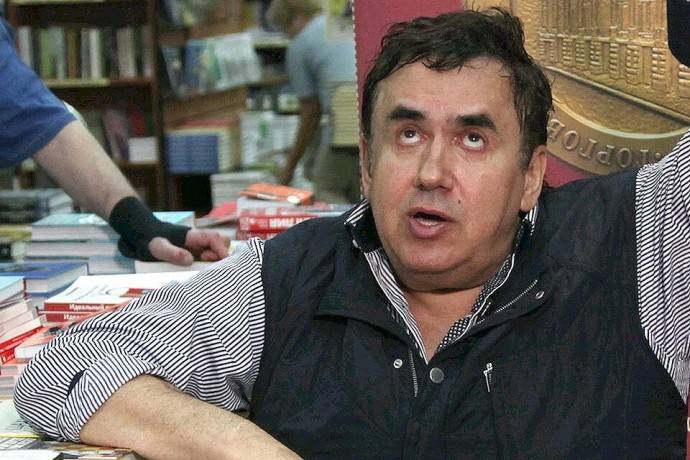 Стас Садальский озаботился поведением нового ведущего Первого канала, а Анастасия Волочкова оборвала телефоны телецентра Стас Садальский озаботился поведением нового ведущего Первого канала, а Анастасия Волочкова оборвала телефоны телецентра