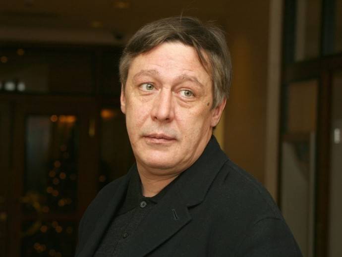 Михаил Ефремов перенес инсульт и сел в инвалидное кресло Михаил Ефремов перенес инсульт и сел в инвалидное кресло