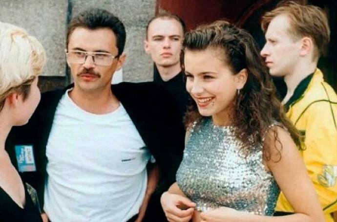Бывший продюсер и любовник Ани Лорак Юрий Фалеса рассказал, сколько денег вложил в певицу Бывший продюсер и любовник Ани Лорак Юрий Фалеса рассказал, сколько денег вложил в певицу