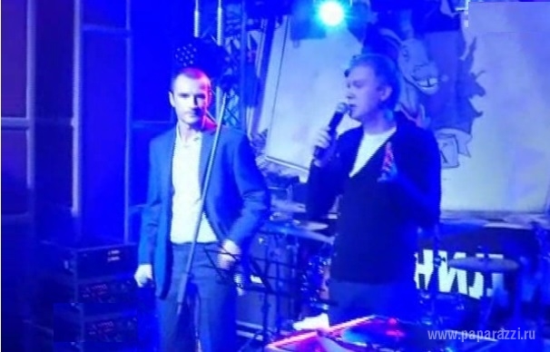 Сергей Светлаков собрал на открытие своего ресторана непонятных людей Сергей Светлаков собрал на открытие своего ресторана непонятных людей