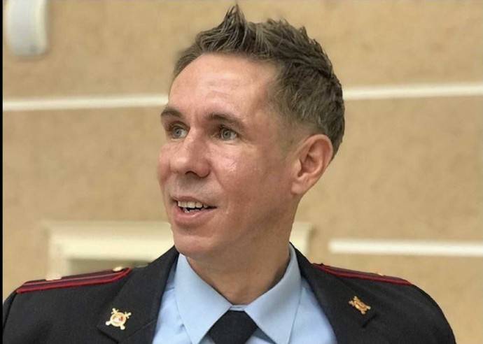 «Говно какое-то»: Алексей Панин обругал фильм в котором снимался с Алексеем Булдаковым, показал пьющую вино несовершеннолетнюю дочь и засветил комнатушку, в которой живёт «Говно какое-то»: Алексей Панин обругал фильм в котором снимался с Алексеем Булдаковым, показал пьющую вино несовершеннолетнюю дочь и засветил комнатушку, в которой живёт