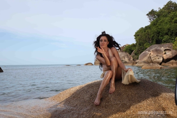 n.A.O.M.I. сняли клип на свои кровные.. n.A.O.M.I. сняли клип на свои кровные..