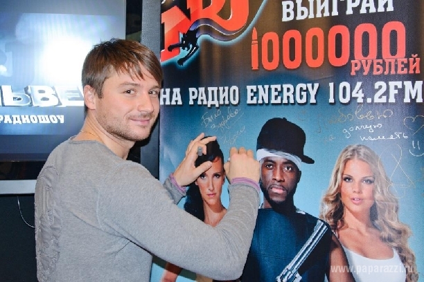Сергей Лазарев проиграл миллионный приз радиослушателям
