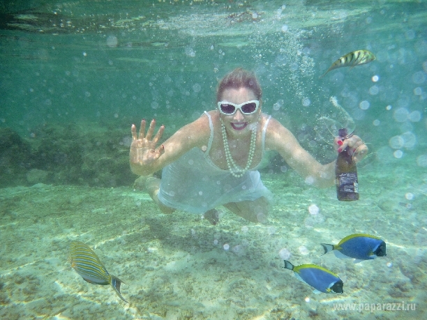 Лена Ленина ТОПЛЕСС под водой