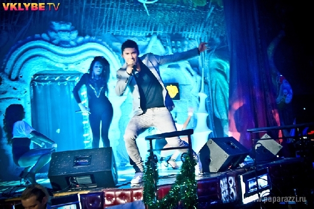 DAN BALAN ВСТРЕТИЛ НОВЫЙ 2012 ГОД В РАЮ!