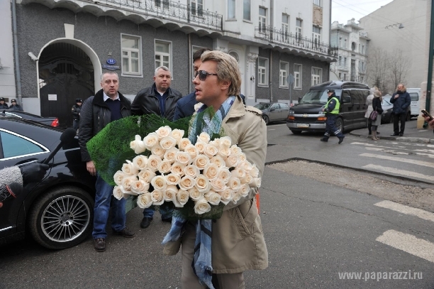 Алла Пугачева помогла Киркорову покрестить дочь