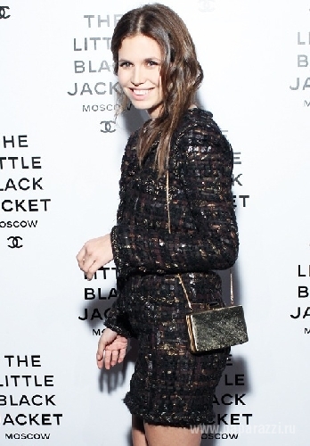 Открытие выставки Chanel: The Little Black Jacket в Москве