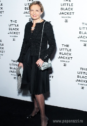 Открытие выставки Chanel: The Little Black Jacket в Москве