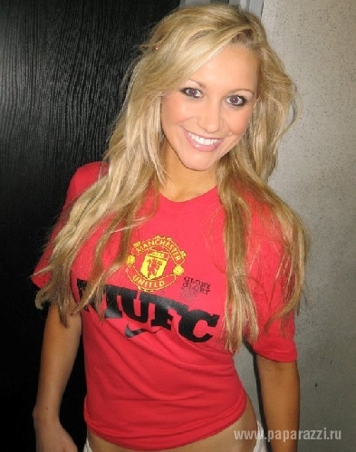 Меган Фокс признана самой сексуальной 
болельщицей "Манчестер Юнайтед"