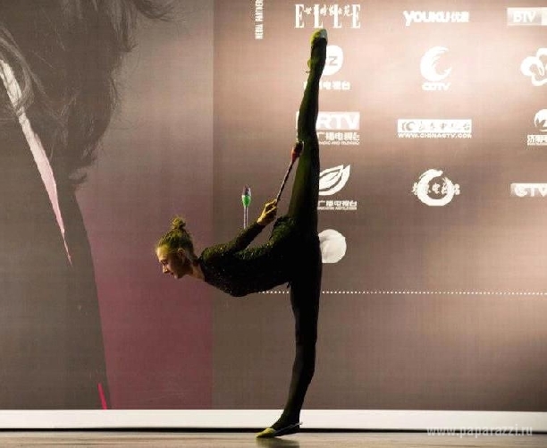 Эвелина Самсончик зажигала в финале  Elite Model Look 2012 — Shanghai