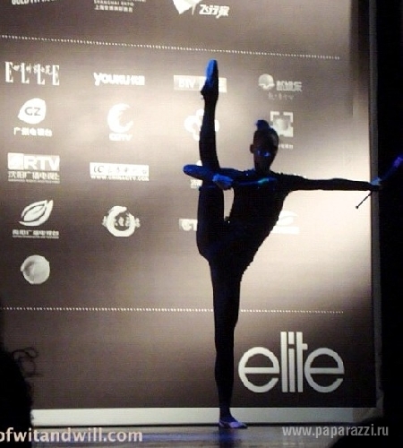 Эвелина Самсончик зажигала в финале  Elite Model Look 2012 — Shanghai