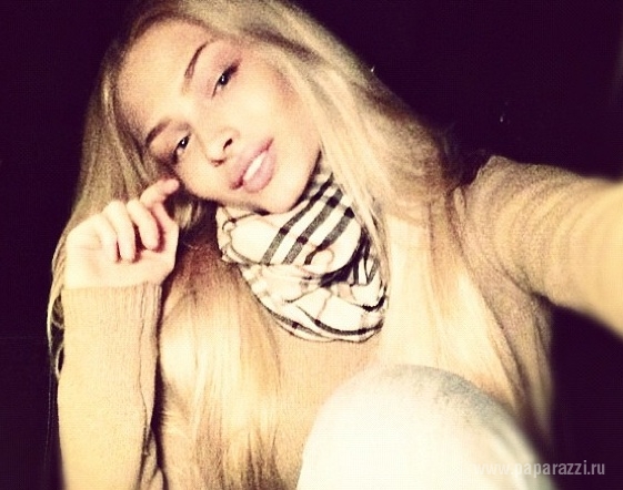 Девушка Тимати Алена Шишкова не стесняется ходить без макияжа