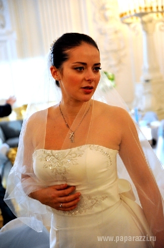 Марина Александрова удивила всех своим пышным бюстом
