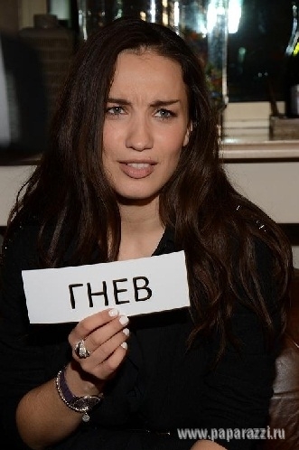 Виктория  Дайнеко попросила о помощи полицию