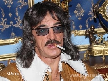 Михаил Боярский создает собственную партию курильщиков Михаил Боярский создает собственную партию курильщиков