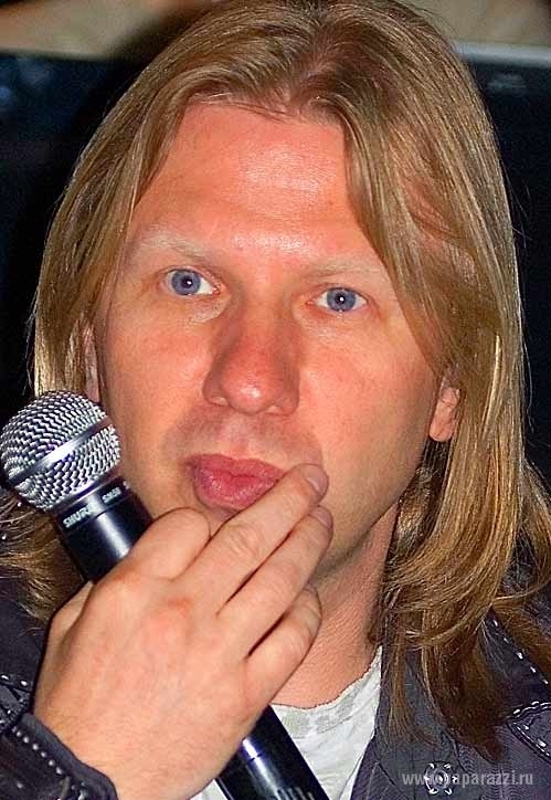 Лариса Долина устроила скандал с Виктором Дробышем