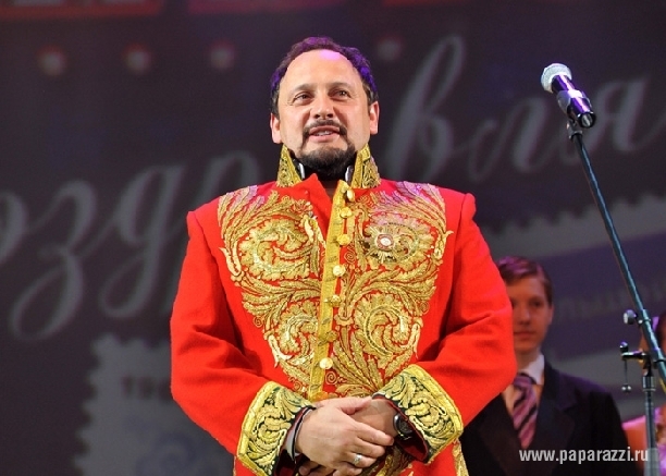 Стас Михайлов не умеет писать