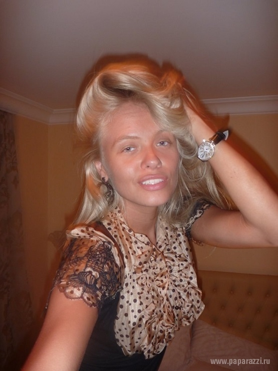 Участница Каникулы в Мексике Мила Блюм стала самой сексапильной блондинкой российского телевидения