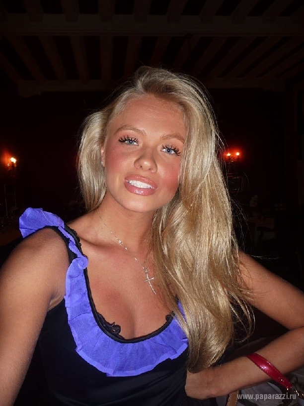 Участница Каникулы в Мексике Мила Блюм стала самой сексапильной блондинкой российского телевидения