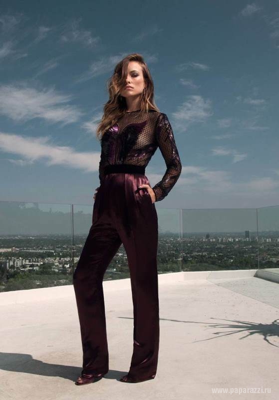 Оливиz Уайлд представила темную фотосессию для Harper's Bazaar
