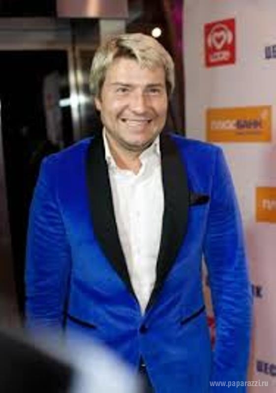 Николай Басков поменял имидж и пристрастился к голубому