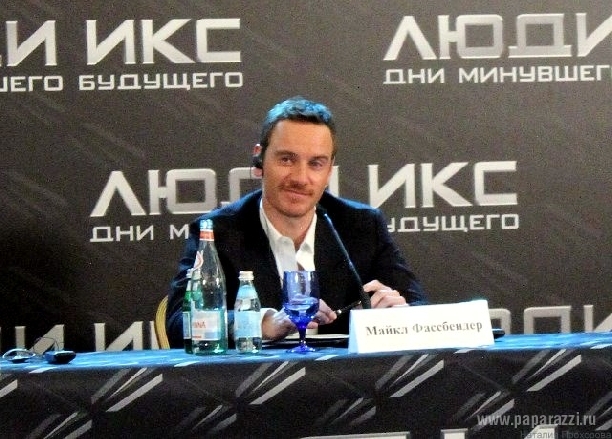МАЙКЛ ФАССБЕНДЕР ХОТЕЛ БЫ ВЕРНУТЬСЯ В УТРОБУ МАТЕРИ