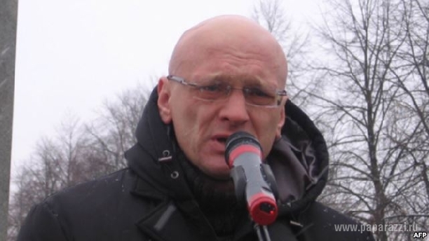 Известный актер найден мертвым в своей квартире 
