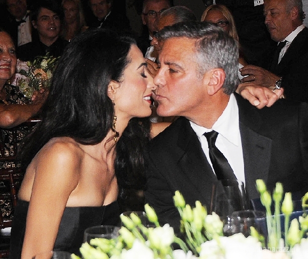 У Джорджа Клуни и Амаль Аламуддин появится ребенок 