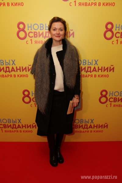 На премьере фильма «8 новых свиданий» Владимир Зеленский не появился, а Эвелина Бледанс показала ножки
