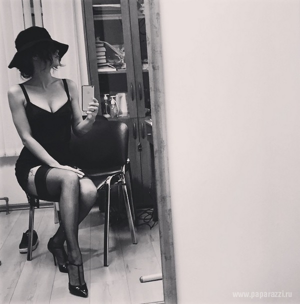 Актриса Екатерина Климова удивила фотографией топлесс Актриса Екатерина Климова удивила фотографией топлесс