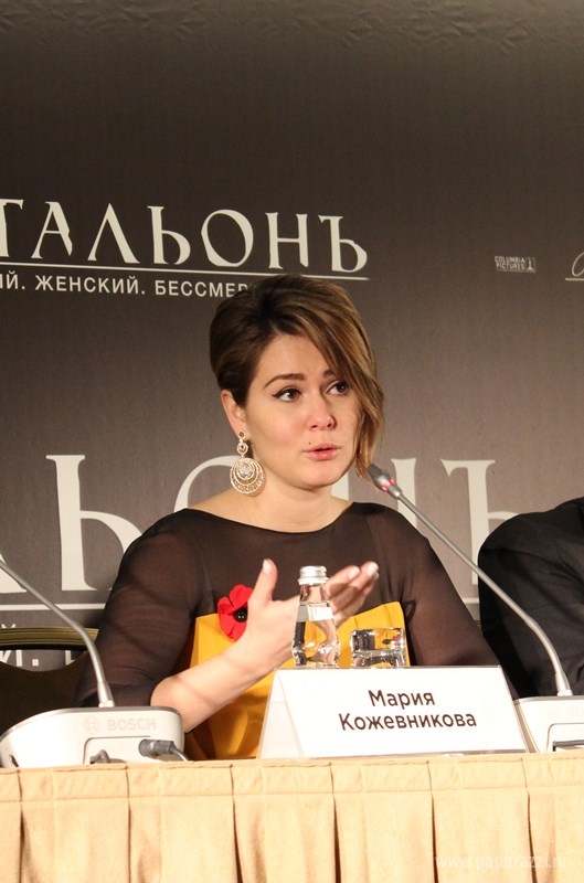 Мария Кожевникова и звезды "Батальона" рассказали о фильме в Москве 