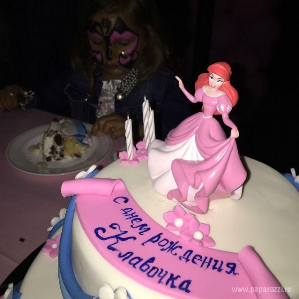 Кристина Орбакайте с шиком отметила день рождения дочки 