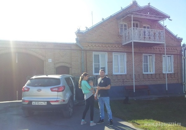 Автомобиль Алианы  и Александра Гобозовых столкнулся лоб в лоб с КАМАЗом