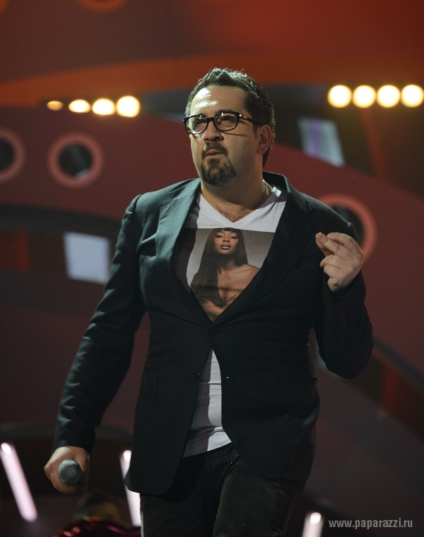 Певец Александр Айвазов обвинил Филиппа Киркорова в воровстве своих песен Певец Александр Айвазов обвинил Филиппа Киркорова в воровстве своих песен