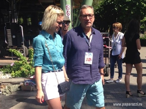 Полина Гагарина попыталась оправдаться, за уход от  Константина Меладзе