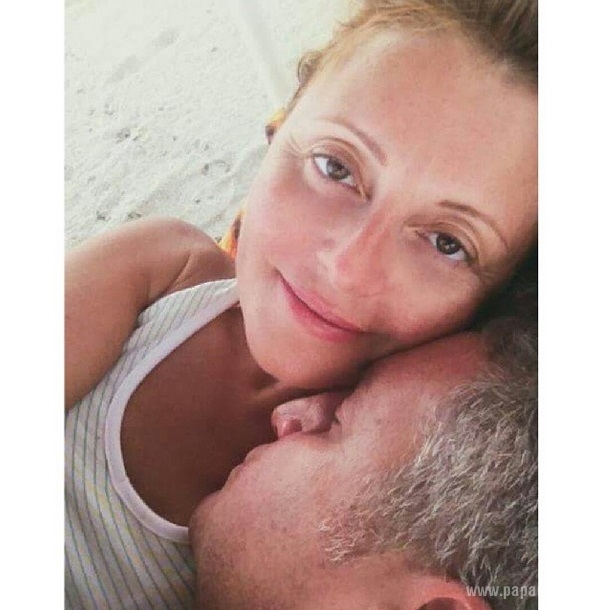 Леонид Агутин поделился пикантной фотографией с Анжеликой Варум Леонид Агутин поделился пикантной фотографией с Анжеликой Варум