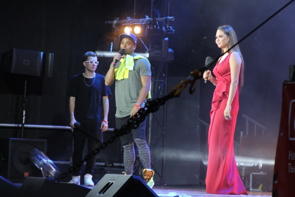Ляйсан Утяшева и Мигель дали старт шоу «Танцы» концертом в «Сокольниках»