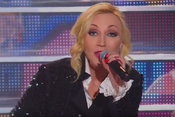 Кристина Орбакайте представила новую песню "День пройдет" и показала необычный снимок