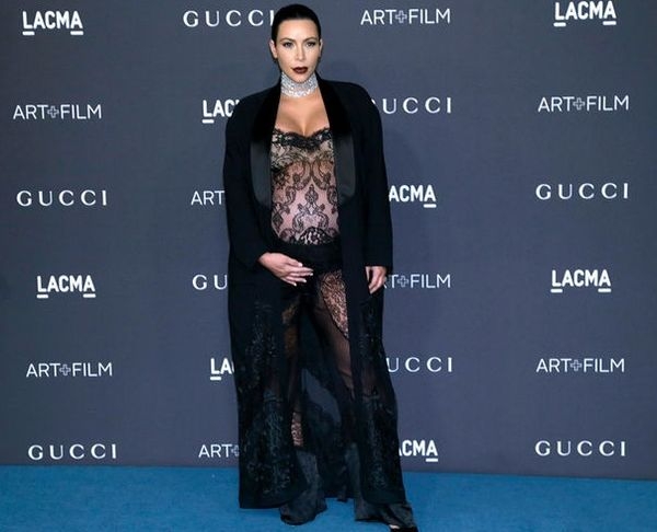 Ким Кардашян шокировала своим нарядом на вечеринке LACMA Art+Film Gala