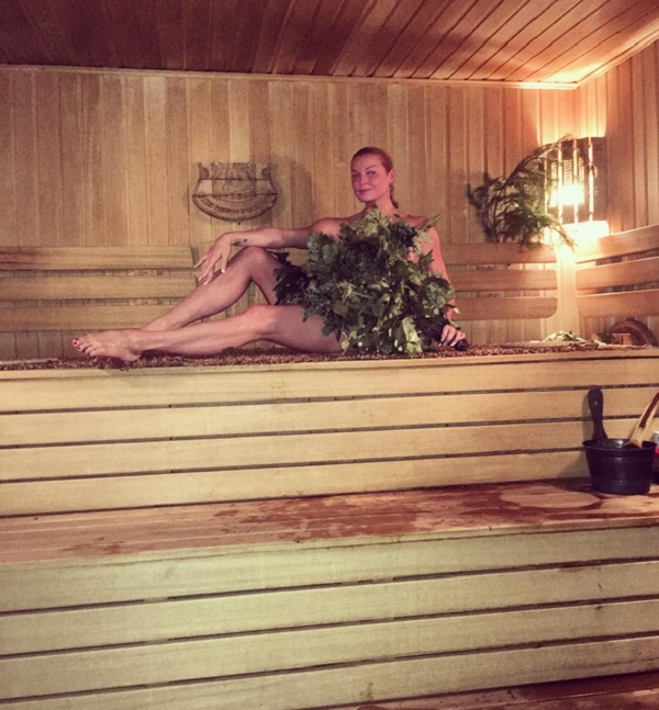 Анастасия Волочкова выложила обнаженное фото из бани