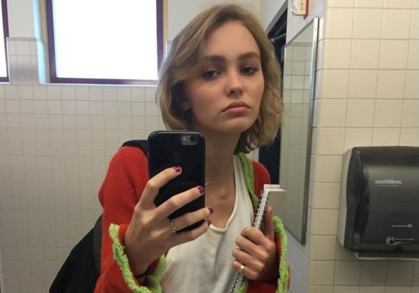 16-летняя дочь Джонни Деппа впервые украсила обложку глянца