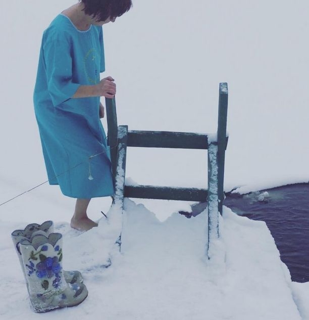 Елена Ваенга показала свою маму