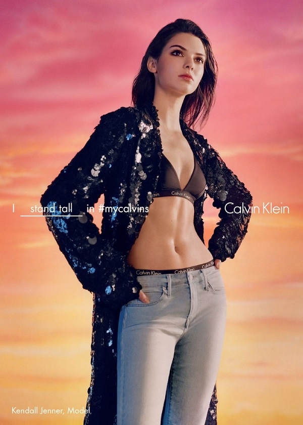 Кендалл Дженнер снялась в пикантной фотосессии для Calvin Klein