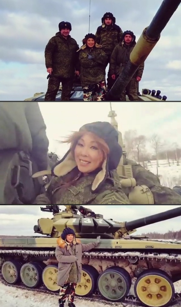 Анита Цой прокатилась на настоящем танке