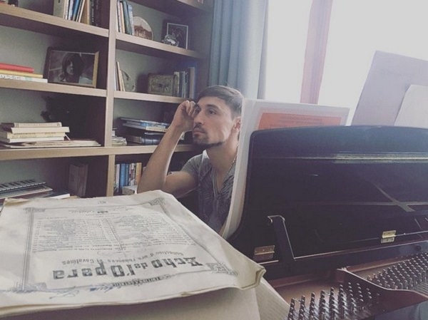 Дима Билан покорил поклонниц соблазнительным снимком