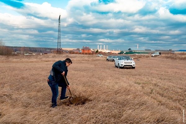 Группа Plazma представила настоящий фильм ужасов в новом клипе «Tame Your Ghosts»