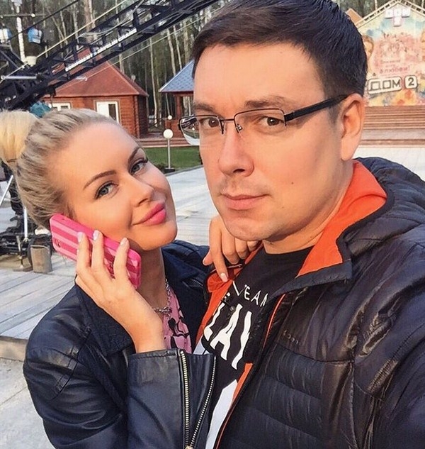 Марина Африкантова призналась, что Андрей Чуев проводит время с другой