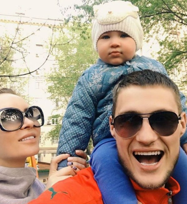 Александр Задойнов признался в любви Элине Камирен